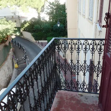 Apartman Sleeps 4 Wifi T692703 Cannes