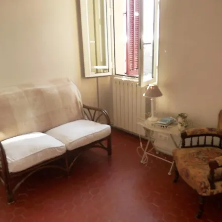 Sleeps 4 Wifi T692703 Cannes