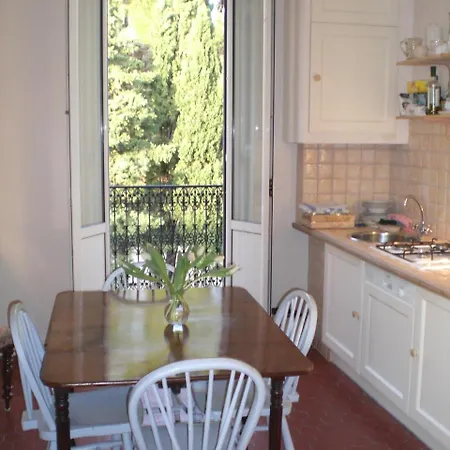 Sleeps 4 Wifi T692703 Apartman *